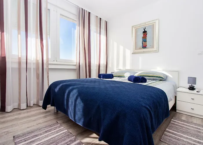 Deluxe Miro * 스플리트