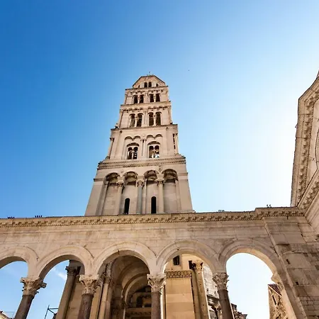 Apartman Deluxe Miro *