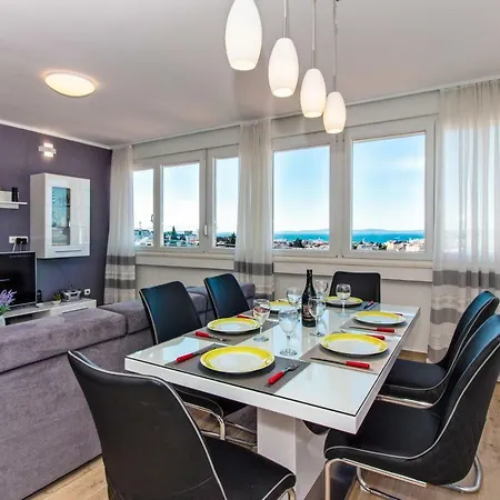 Appartement Deluxe Miro *